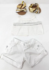 ¡Traje de verano Build a Bear blanco, plateado y dorado con pantalones cortos, camiseta sin mangas y sandalias! - Imagen 1 de 8