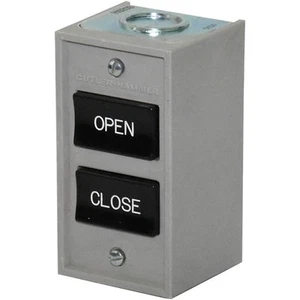 10250H5203 CUTLER HAMMER SER A1 2 ELEM STD DUTY NEMA 1 PUSH BUTTON STATION --SES - Picture 1 of 1