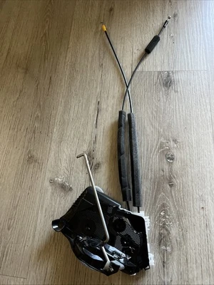 20-24 Subaru Forester FRONT Right  Door Lock Latch Actuator M56-11570 OEM - Image 1 of 4