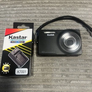 Kodak Easyshare M1033-BLACK-10 MP Digital Camera-SD Charger New Battery - Picture 1 of 13