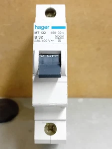 Hager MT 132 - 32 Ampere mcb Typ B Fehlerkurve und eine 6KA.  fehlerbewertung. (450132) - Bild 1 von 7