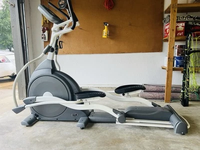 Polar EL/7 Elliptical Machine - Image 1 of 4