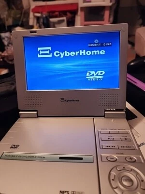 Reproductor de DVD portátil Cyberhome CH-LDV 700B con bolsa Foto 1 de 4