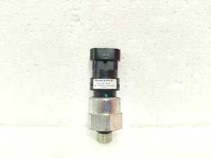 Honeywell MEF00400BYPNKDAA25 Pressure Switch / Sensor - Picture 1 of 5