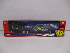2007 Winners Circle Jimmie Johnson Lowe's Trailer Rig 1/64 - Picture 1 of 2