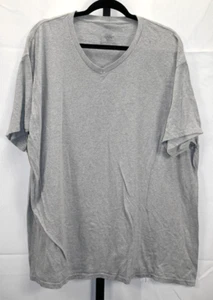Camiseta Hanes Comfort Gris Suave Cuello en V Manga Corta Talla 2XL Algodón y Poliéster - Imagen 1 de 3