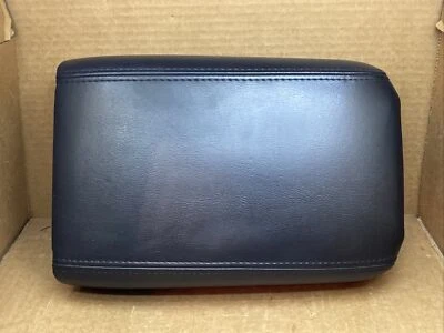 07-17 Traverse Acadia Enclave Outlook Consola Central Tapa Apoyabrazos Negro Ébano Foto 1 de 4