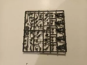 FROSTGRAVE Soldati Sprue Miniature - Foto 1 di 2