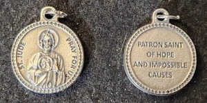 Saint Jude Medal - Patron Saint Impossible Causes - 1" Round on 24" Silver Chain - Picture 1 of 2