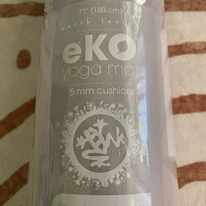 Manduka eKO 2.0 Naturkautschuk Yogamatte 5 mm 71" x 26" umweltfreundlich sand - Bild 1 von 3