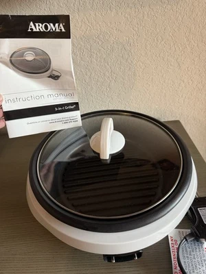 Aroma 3-in-1 Grillet - 3 Qt - White - Grill, Simmer, & Steam - Used - Image 1 of 4