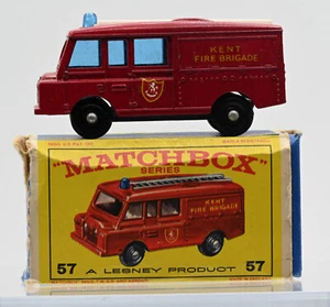 Lesney Matchbox 57C Land Rover Fire Engine NM in Fair Box - Picture 1 of 4