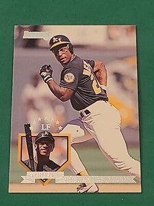 1995 Rickey Henderson Donruss Baseball Card #305