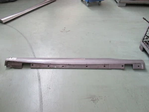 Carenado umbral izquierdo mercedes-benz w209 clk a2096980354 plata - Imagen 1 de 1