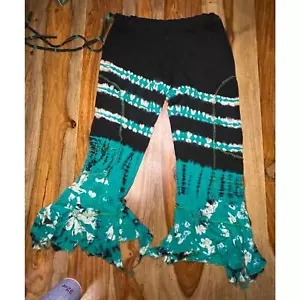 Raben grün und schwarz Einheitsgröße Capri Training Fee Hose mit Rüschenkante - Bild 1 von 4