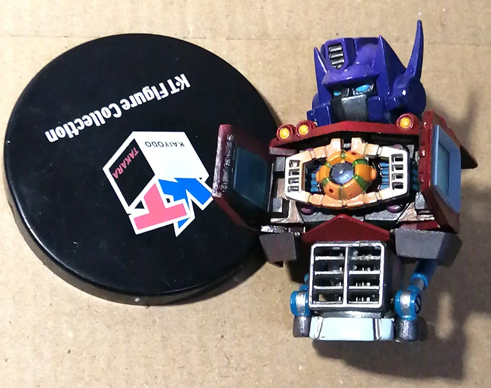 Japan Transformers KT Figure Collection Convoy optimus prime with matrix kaiyodo - Image 1 of 1