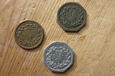 Alte Biermarken  unbekannter Verbindung. - Bild 1 von 2