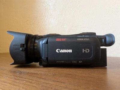 Canon VIXIA HF G21 Full HD Camcorder - Image 1 of 2