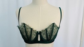 La Perla Dark Green Lace Underwire Unlined Balconette Bra Sz 3