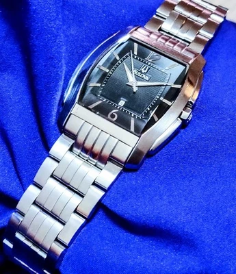 Reloj de lujo para hombre Bulova 96B112 Tonneau Tank 38 mm Foto 1 de 4