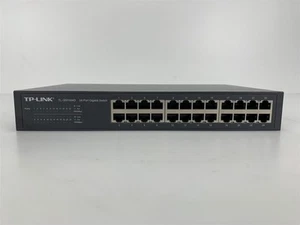 TP-LINK Technologies TP-Link 24 ports commutateur Ethernet montable en rack TL-SG1024D - Photo 1/3