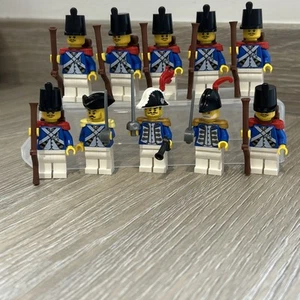 Lego Imperial Soldier (Blue Coat) Minifigure from set 10320 Pirates X10 (S) - Picture 1 of 1