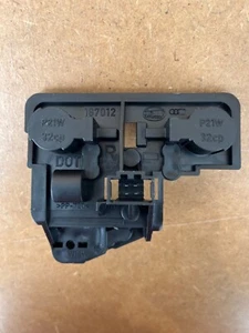 Lamp Holder for A4 For B8 For SALOON 2008 2012 Vehicles, Part Number 8K5945258B, - Picture 1 of 4