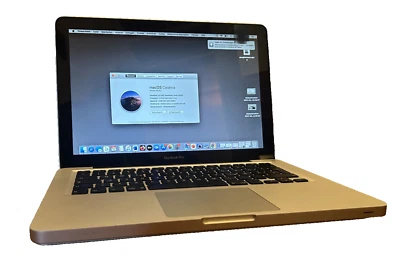 Apple Macbook**13 Zoll**2008**8 GB**mit Ladegerät - Bild 1 von 4