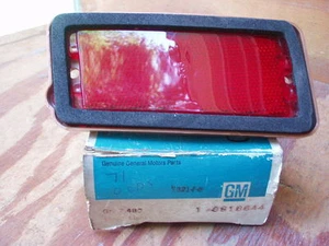 Oldsmobile 1971 conjunto de luces marcador de recursos humanos GM #3918844 ¡Nuevo de lote antiguo! - Imagen 1 de 2