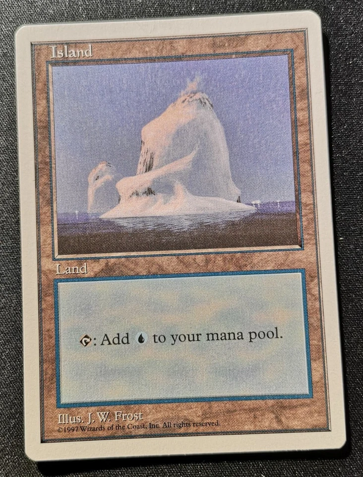 Island - 437 - 5th Edition - J.W Frost - MTG - NM - EN - Image 1 of 1