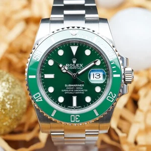 Rolex Submariner 116610LV Hulk 40mm Green Stainless Steel Oyster - 2017 COMPLETE - Picture 1 of 15