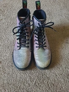 Jugendliche Doc Martens 1460 Regenbogen Glitzer JY004 Schnürstiefel hohe Stiefel US Größe 4M - Bild 1 von 11