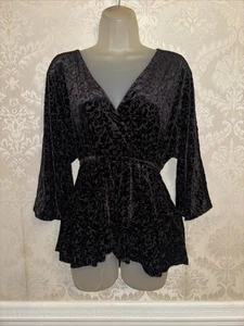 Neu mit Etikett von Anthropologie erhabenes Samt-Top 3/4-Ärmel Größe S - Bild 1 von 11