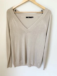 SPORTSGIRL SIZE Small V-neck Knit Beige With Silver Flecks - Picture 1 of 7