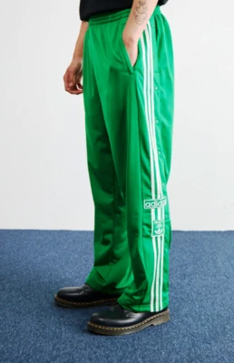 MENS ADIDAS ORIGINALS ADIBREAK POPPER  TRACKPANTS GREEN BNWT  XL,XXL  LAST 2 - Image 1 of 3