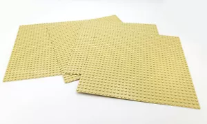 LEGO 4 x TAN BASEPLATES Base Plate Board 32x32 Pin 10 " x 10 " BRAND NEW - Picture 1 of 4
