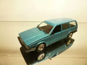POLISTIL S319 VOLVO 760 GLE - BLUE METALLIC 1:25 - VERY GOOD CONDITION - Picture 1 of 7