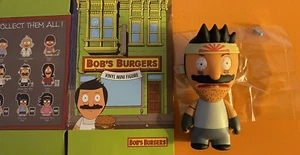 Kidrobot Bobs Burger Serie 1 Burger Boss mit Pille 1/40 - Bild 1 von 2