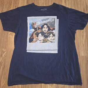Camicia Vintage Look Attack on Titan Trio Mikasa Eren Levi Ripple Junction Large - Foto 1 di 7