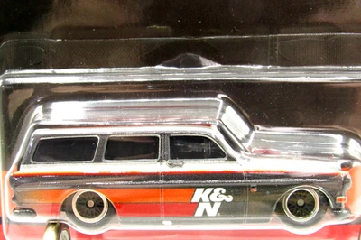 Hot Wheels 2023 Pop Culture Speed Shop Series Volvo P220 Amazon Wagon Foto 1 de 3