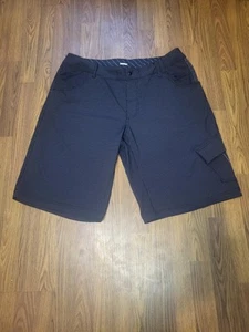 Lululemon Athletica Cargo Shorts Mens Size 40 Black Outdoor Hiking Stretch A84 - Picture 1 of 8