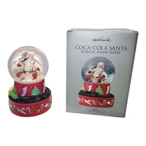 2001 Hallmark Coca-Cola Musical Snow Globe Babbo Natale treno in movimento - Foto 1 di 5