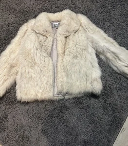 Saga Fox Fur Coat Size Medium - Picture 1 of 11