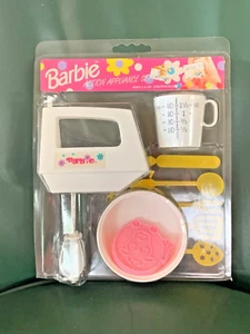 NUEVO JUEGO DE ADITIVOS DE ACCIÓN PARA MUÑECA BARBIE TAZÓN MEZCLADOR HORNEAR JUGUETES CHILTON 1991 #62415 - Imagen 1 de 2