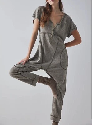 NUEVO Mono Free People Intimately Pillow Talk Henley Mameluco M Mediano Brezo Foto 1 de 4