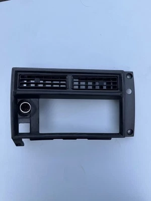 Chevrolet S10 GMC S15 1988-1994 radio tablero embellecedor bisel con encendedor OEM  Foto 1 de 4
