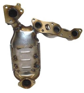 Catalytic Converter with Integrated Exhaust Manifold for 1999-2000 Nissan Nissan - Picture 1 of 6