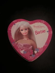 Barbie Russell Stover Blechdose in Herzform 1998 - leer - Bild 1 von 4