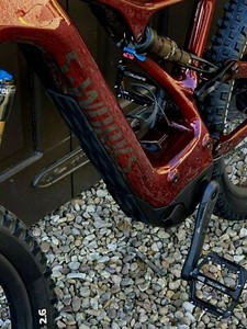 Specialized Turbo Levo Sworks battery frame tube stone guard protection pads