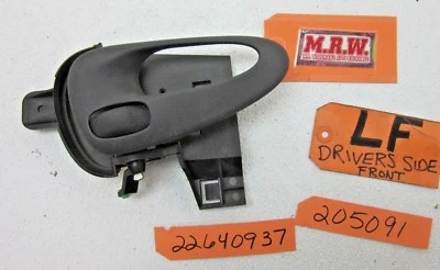 INTERRUPTOR DE BLOQUEO DE MANIJA DE PUERTA DRIVER LH LF CIERRE INTERIOR DELANTERO IZQUIERDO COCHE 99-05 GRAND AM Foto 1 de 4